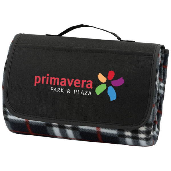 Plaid Picnic Blanket Thumbnail